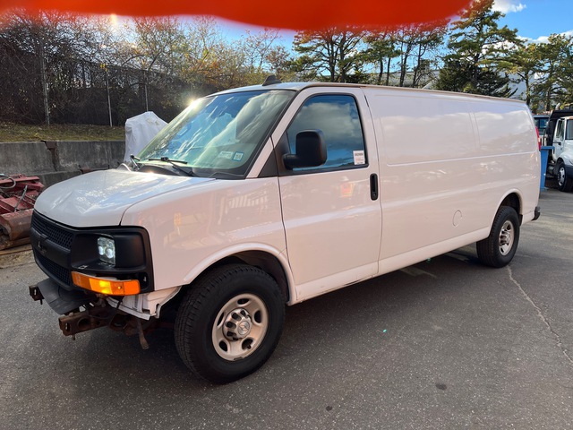 2017 Chevrolet Express 3500 Cargo Van 2017 Chevrolet Express 3500 Cargo Van