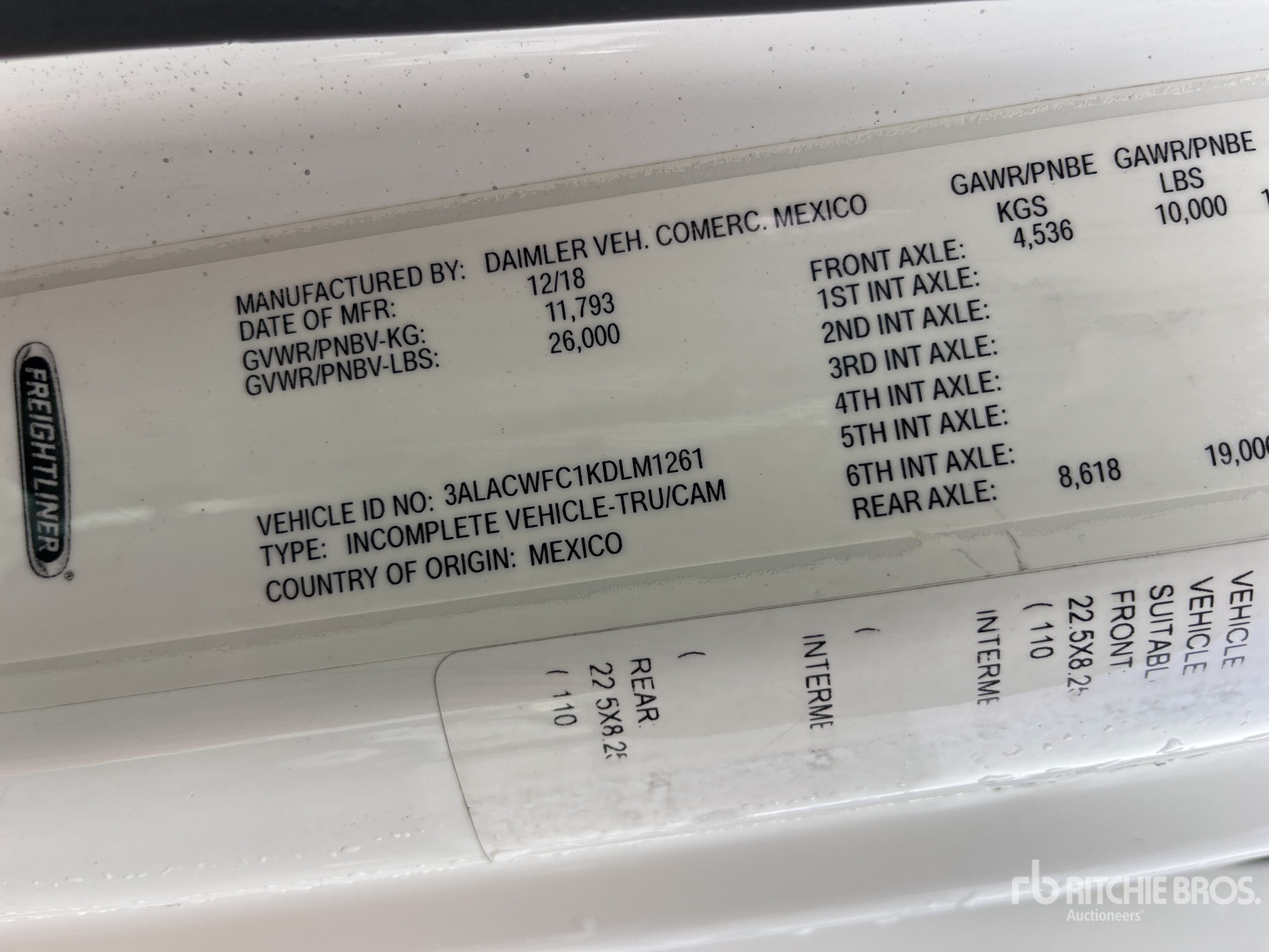 General Appearance with Serial Number / VIN