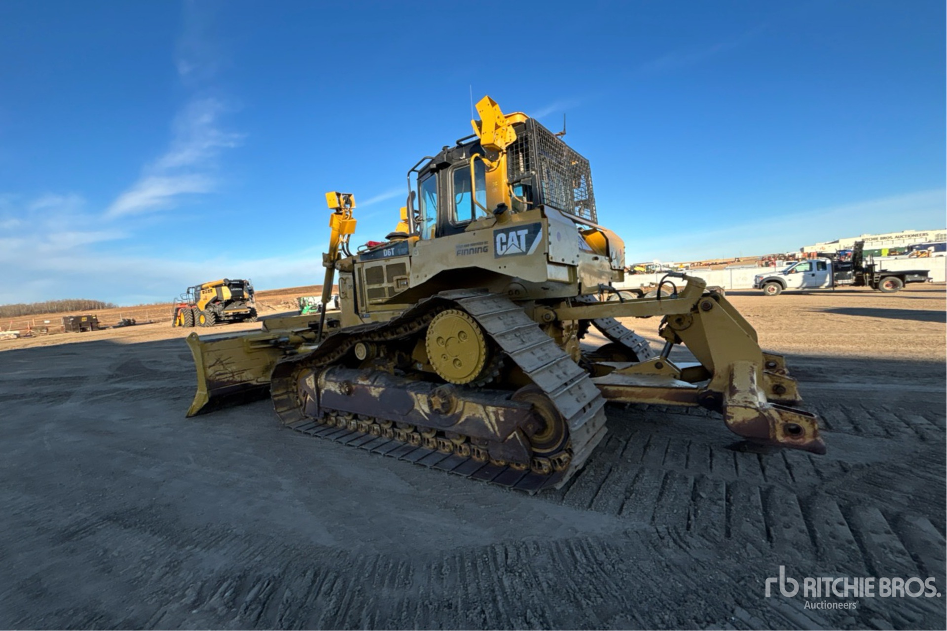 General Appearance with Imagen: esquina trasera izquierda