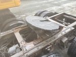 4 Underbody - Truck with 