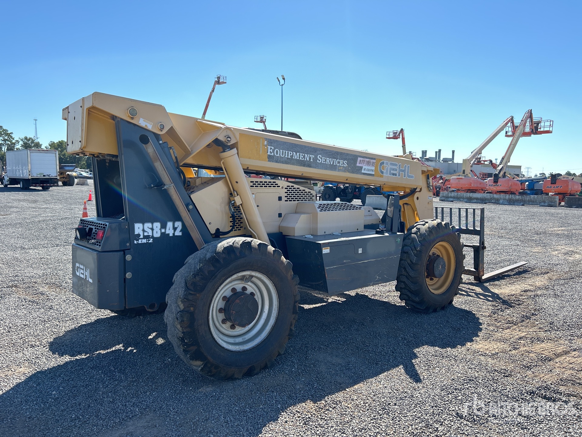 General Appearance with Picture, Right Rear Corner