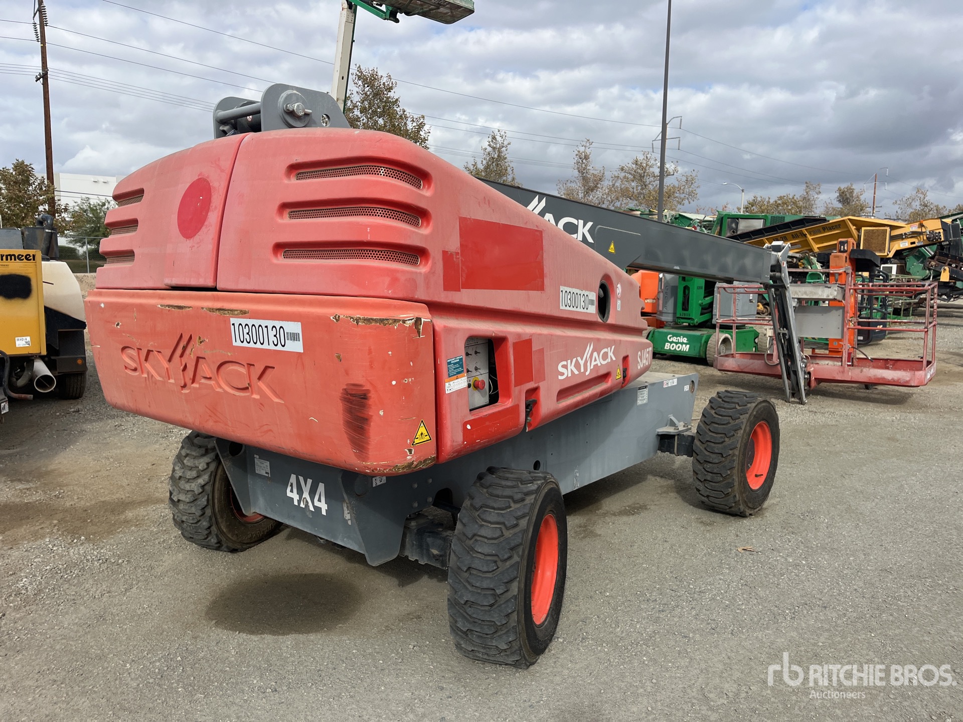 General Appearance with Picture, Right Rear Corner