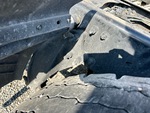 4 Underbody - Truck with 