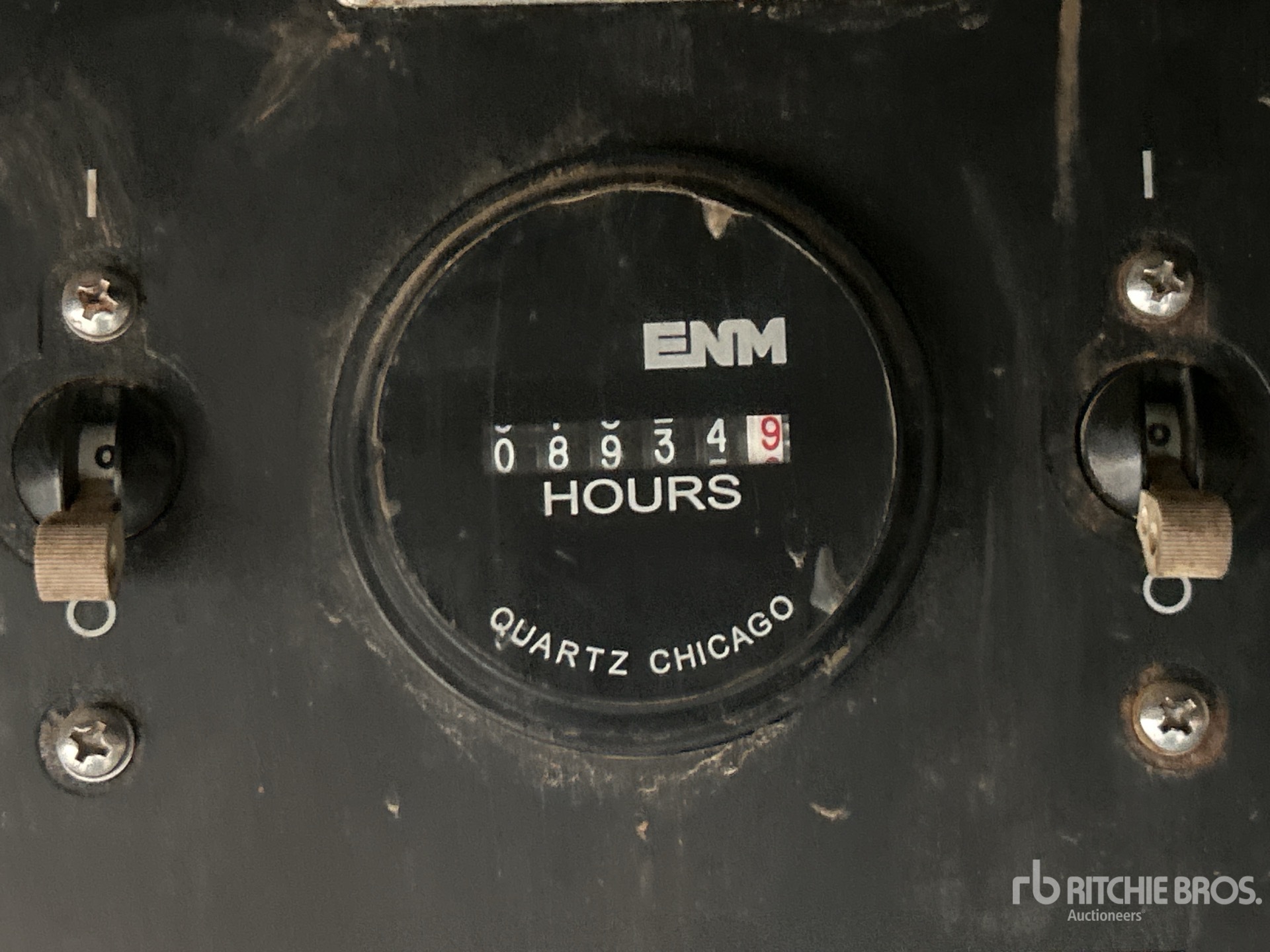 General Appearance with Hour Meter / Odometer