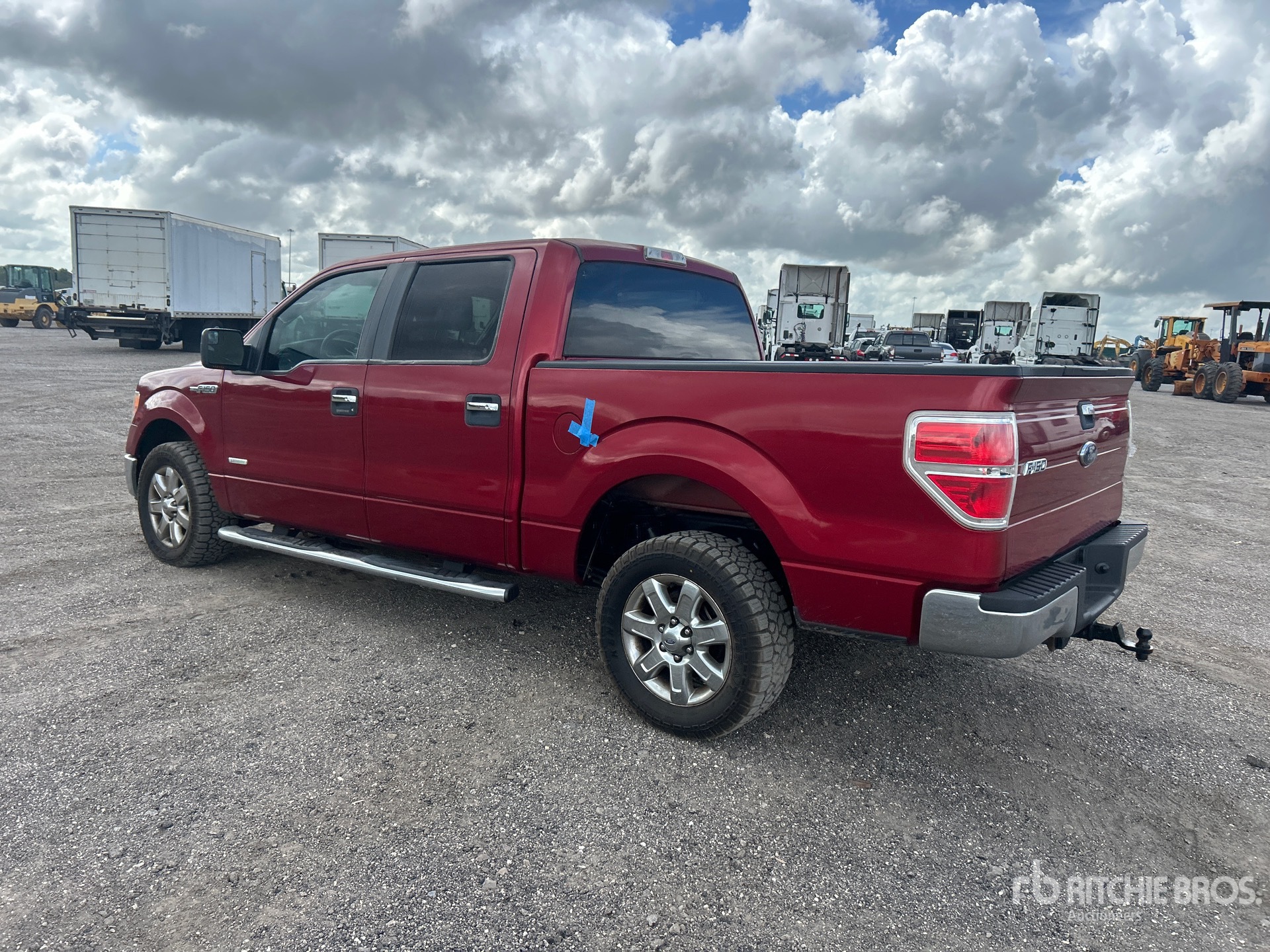 General Appearance with Picture, Left Rear Corner