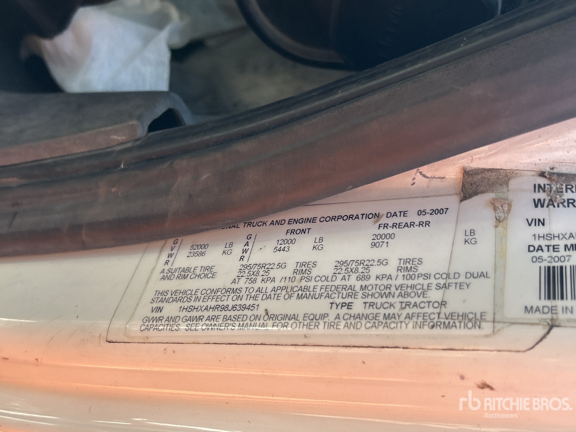 General Appearance with Serial Number / VIN