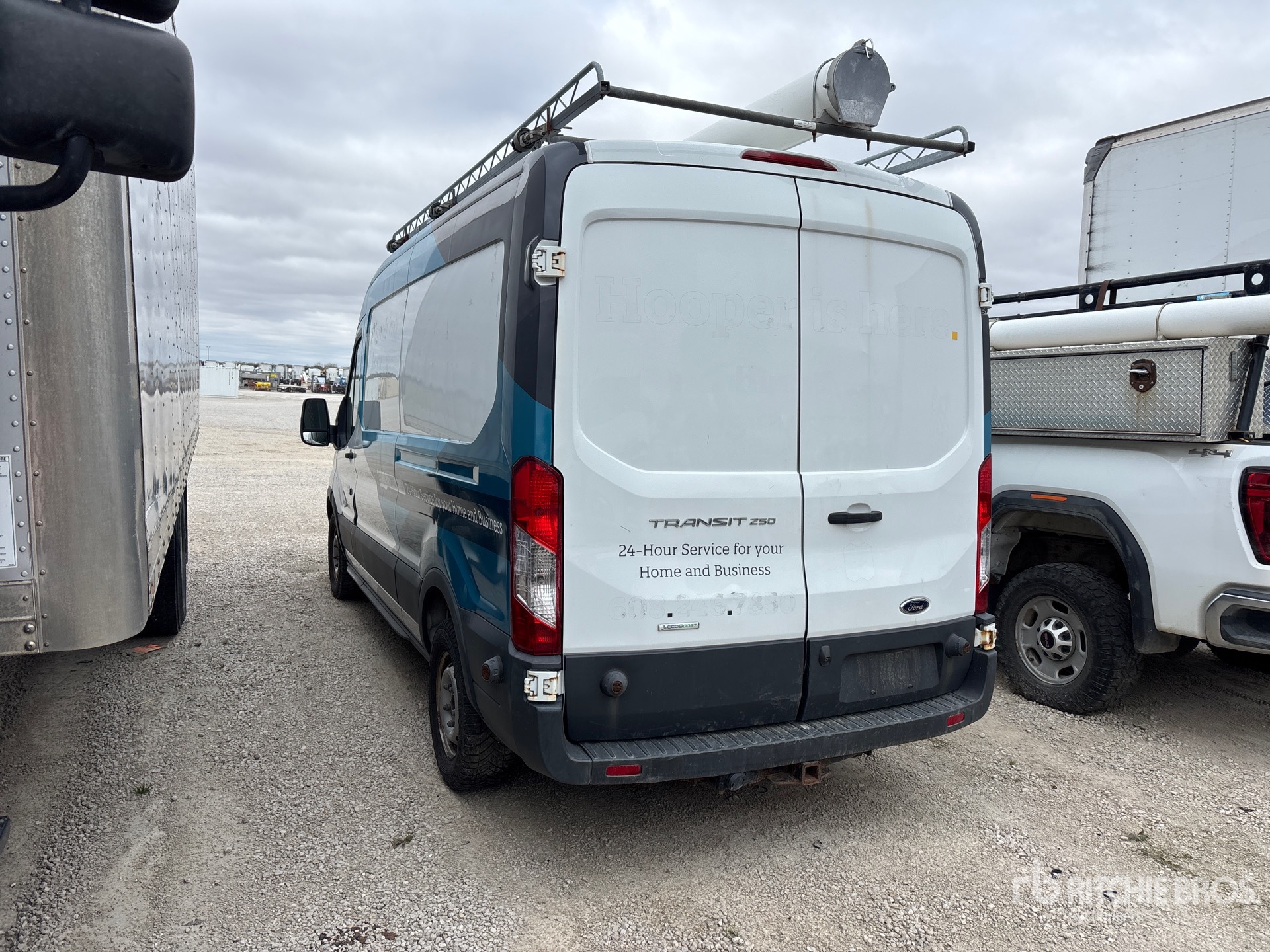 General Appearance with Picture, Left Rear Corner