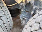 4 Underbody - Truck with 