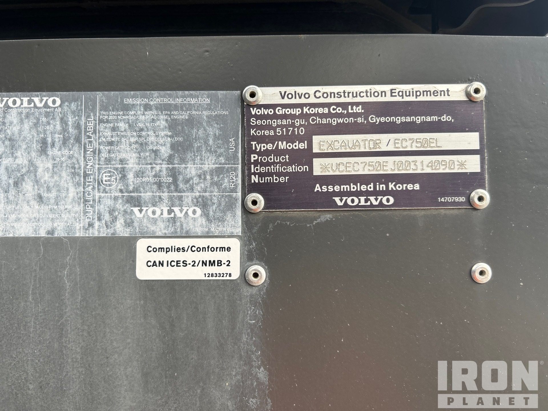 General Appearance with Numero seriale/numero d’identificazione del veicolo (VIN)