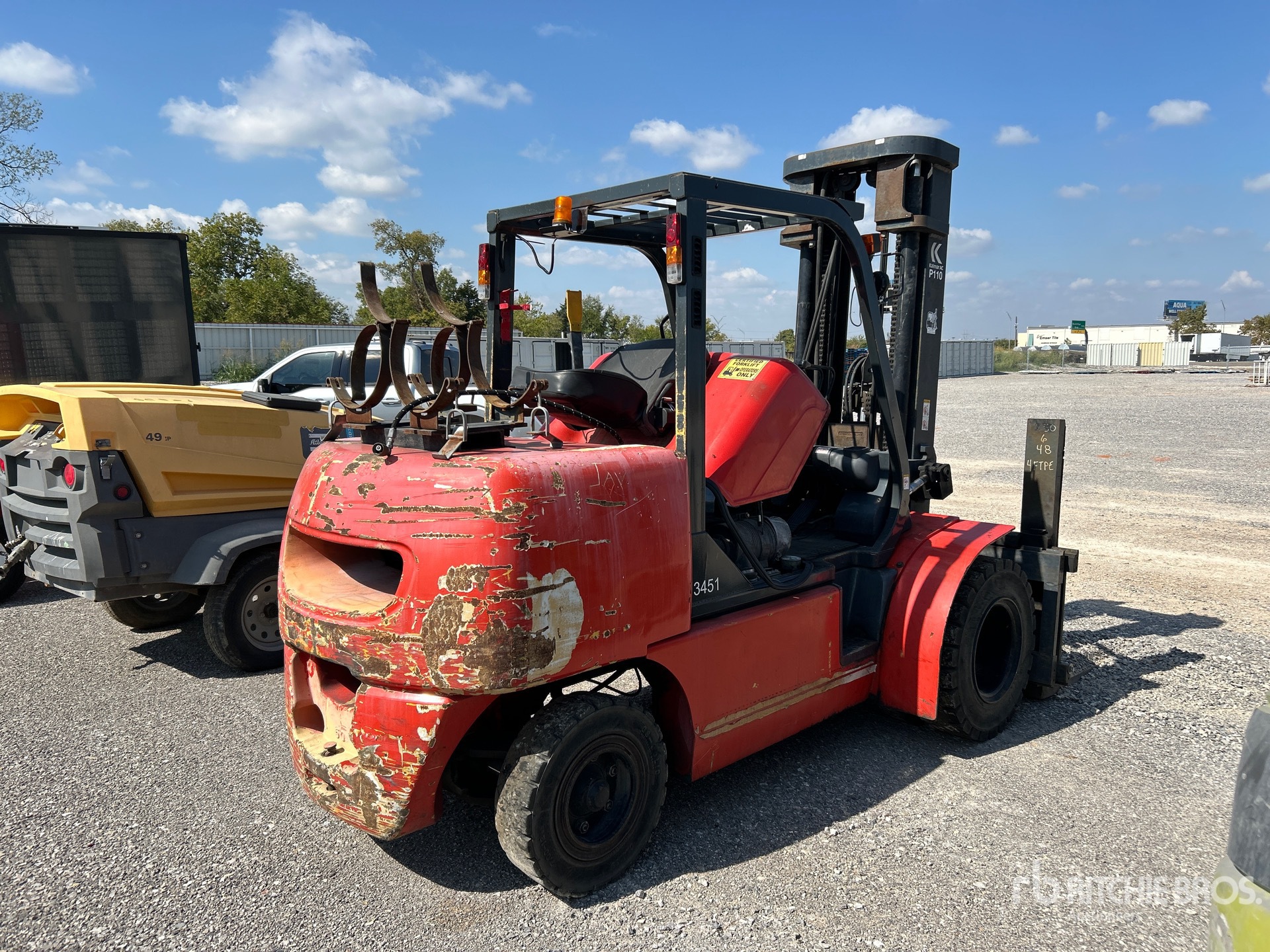 General Appearance with Picture, Right Rear Corner