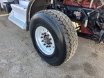 Underbody with Right Steer Tire