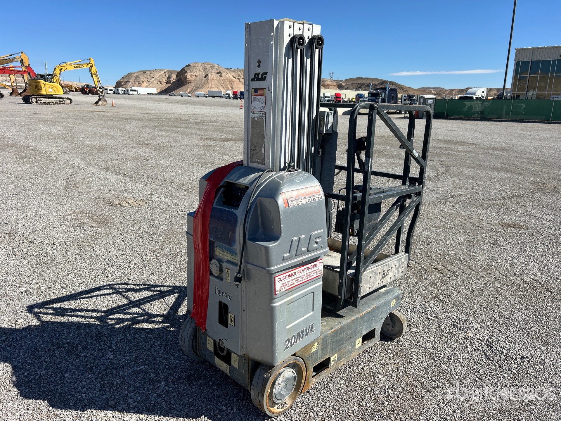 General Appearance with Picture, Right Rear Corner