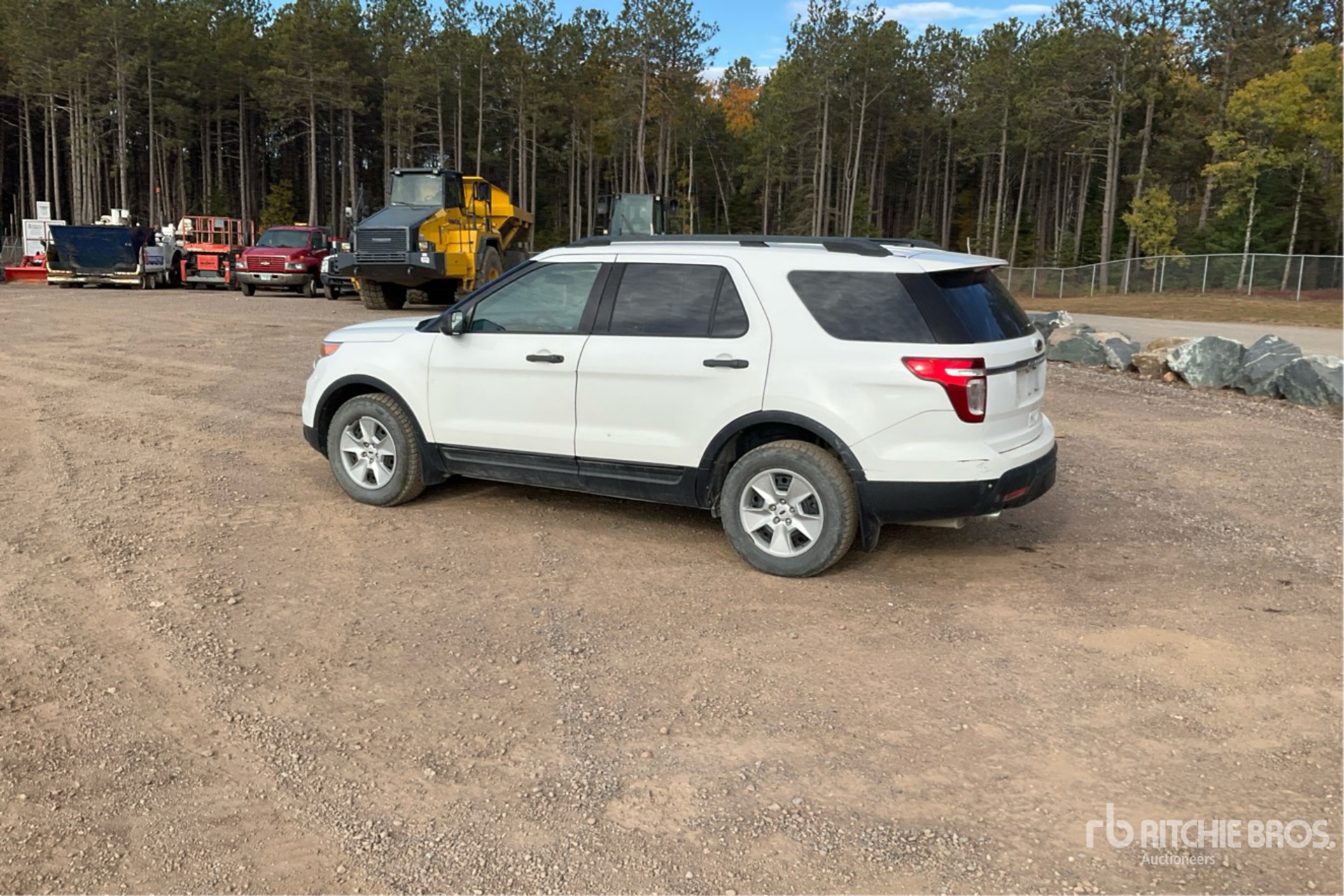General Appearance with Picture, Left Rear Corner