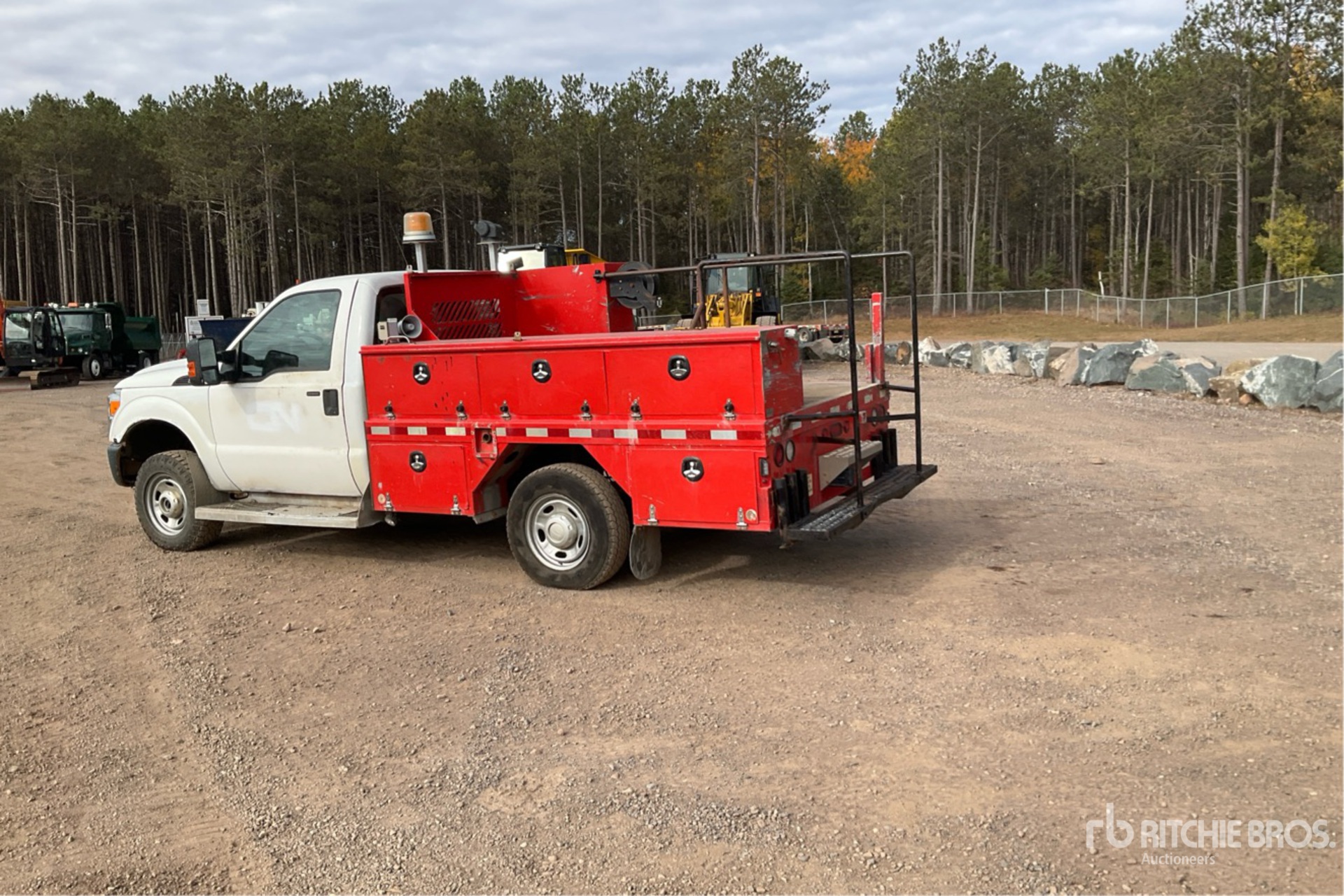 General Appearance with Picture, Left Rear Corner