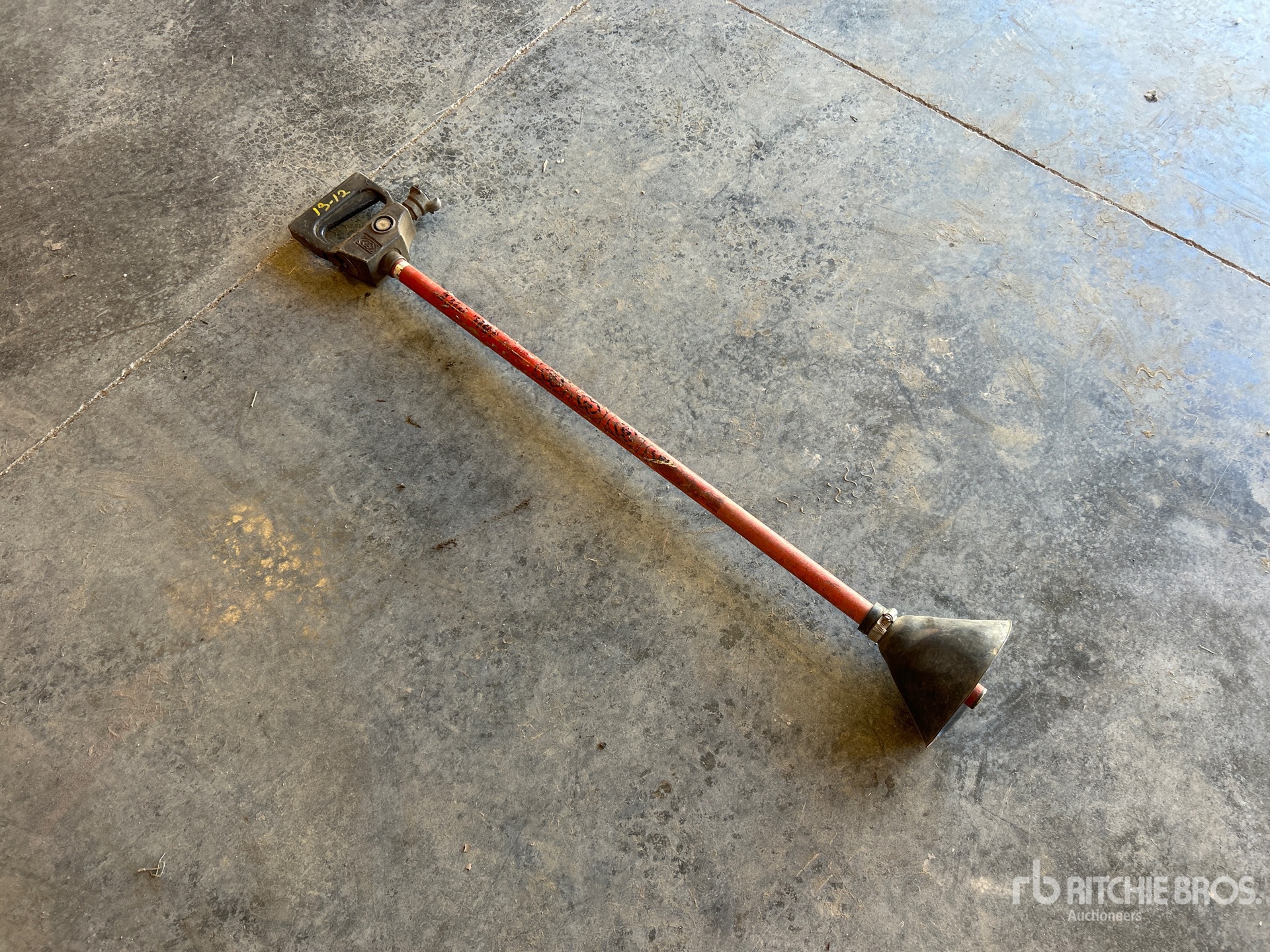 General Appearance with Image, coin avant droit