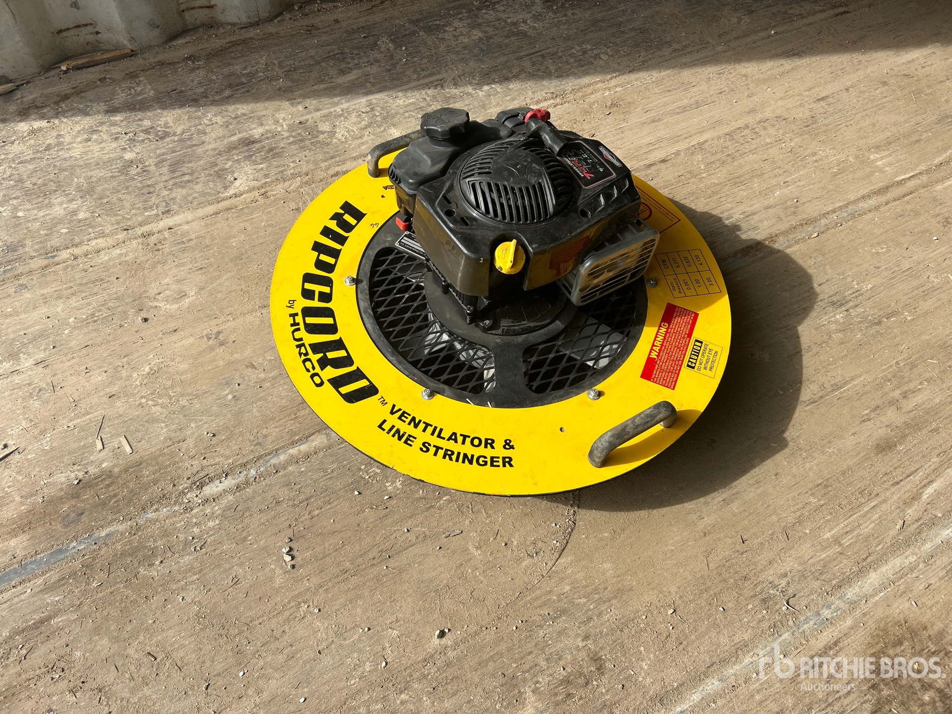 General Appearance with Zdjęcie, lewy dolny róg