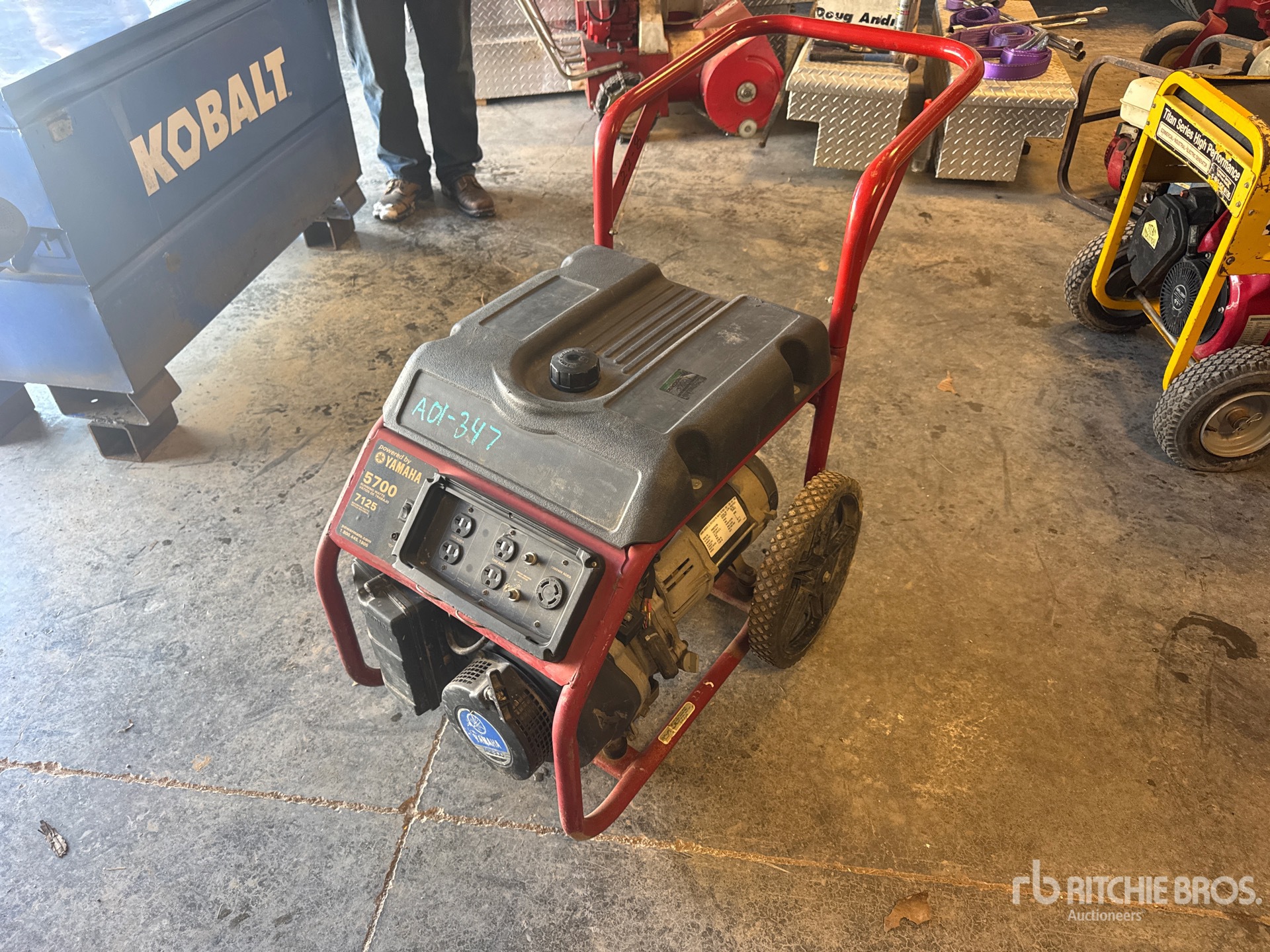 General Appearance with Picture, Left Front Corner