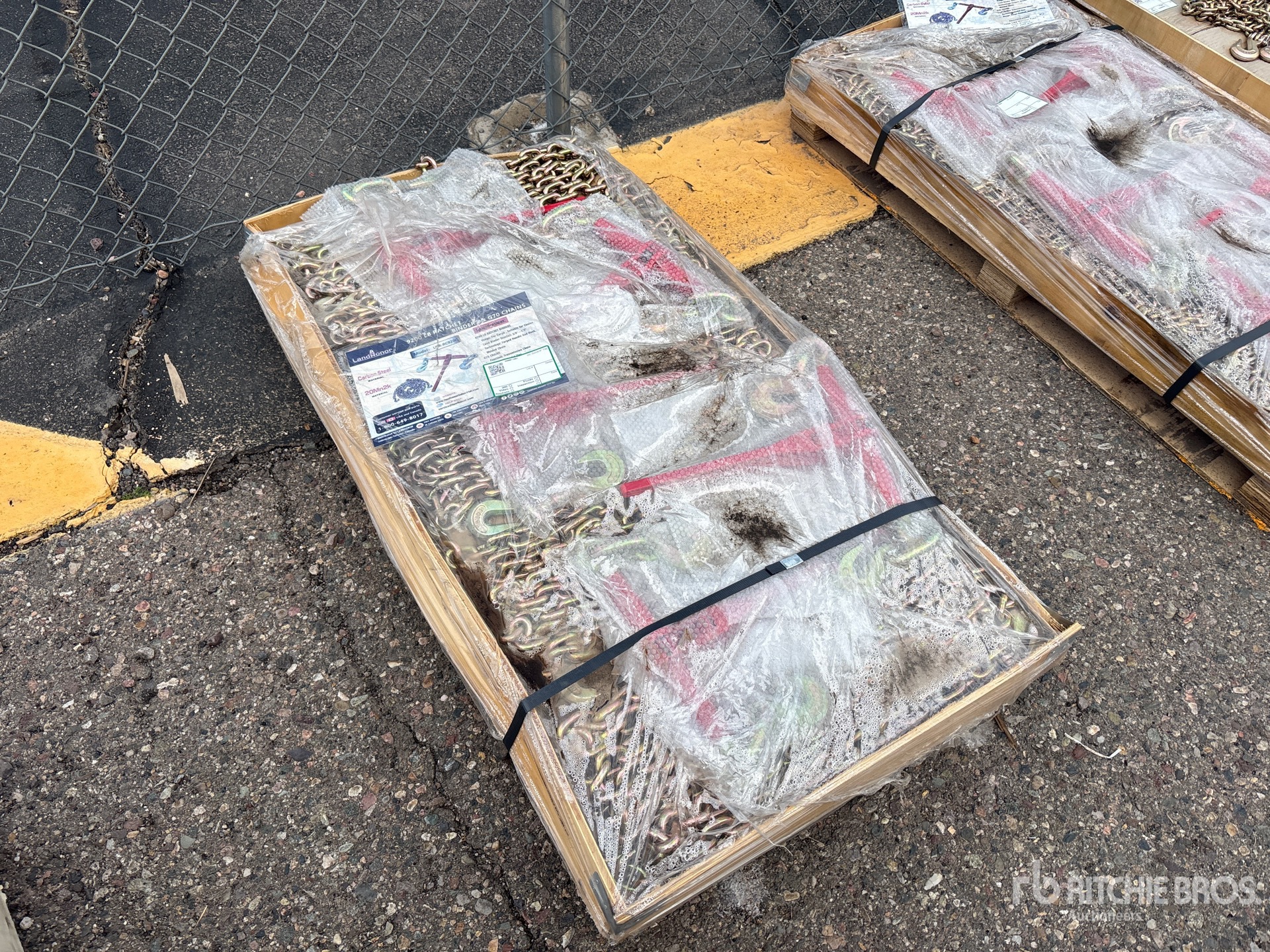 General Appearance with Featured Photo