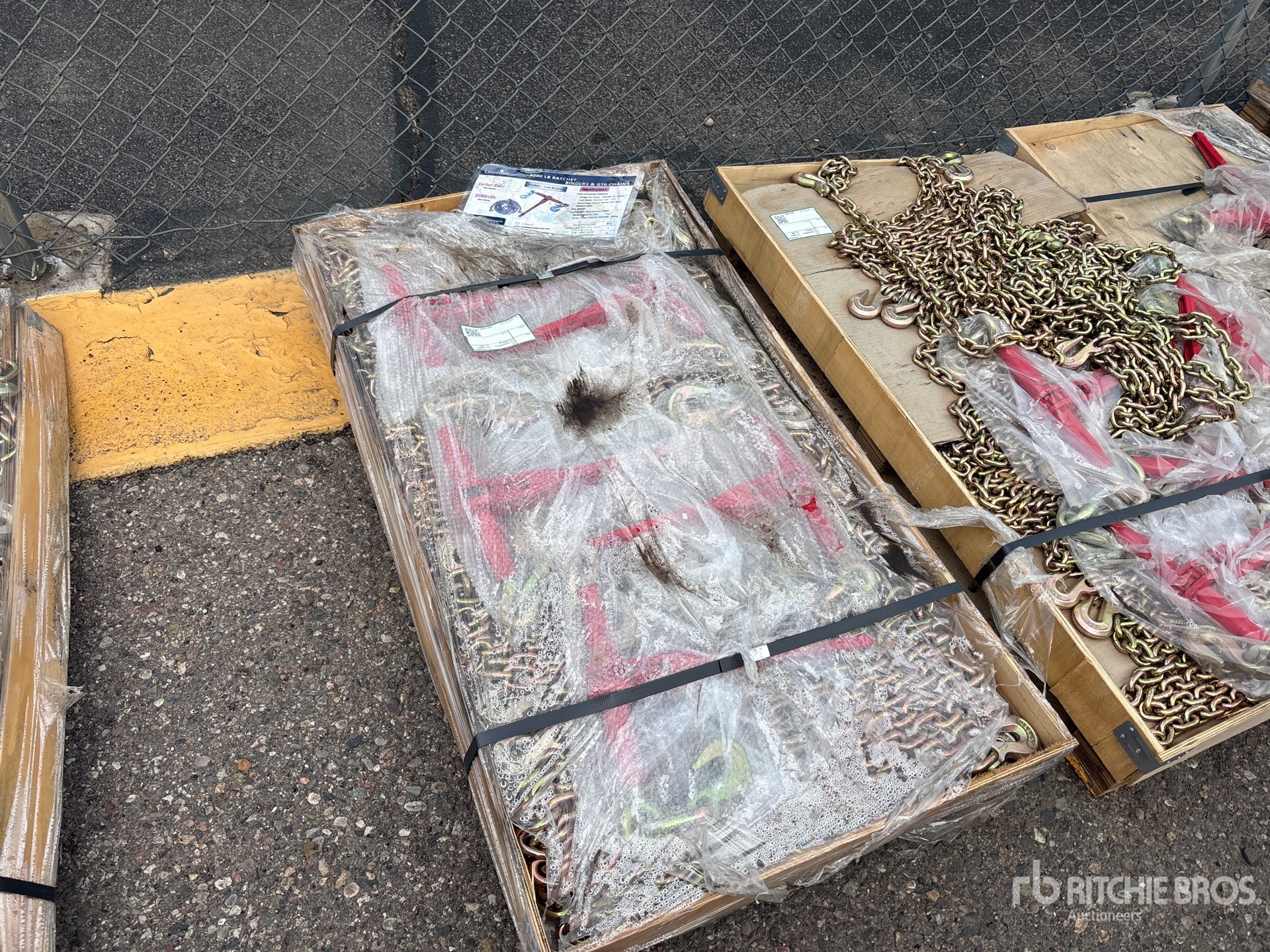 General Appearance with Featured Photo