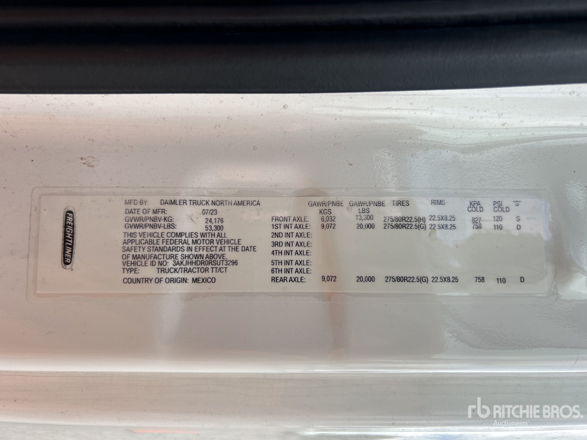 General Appearance with Serial Number / VIN