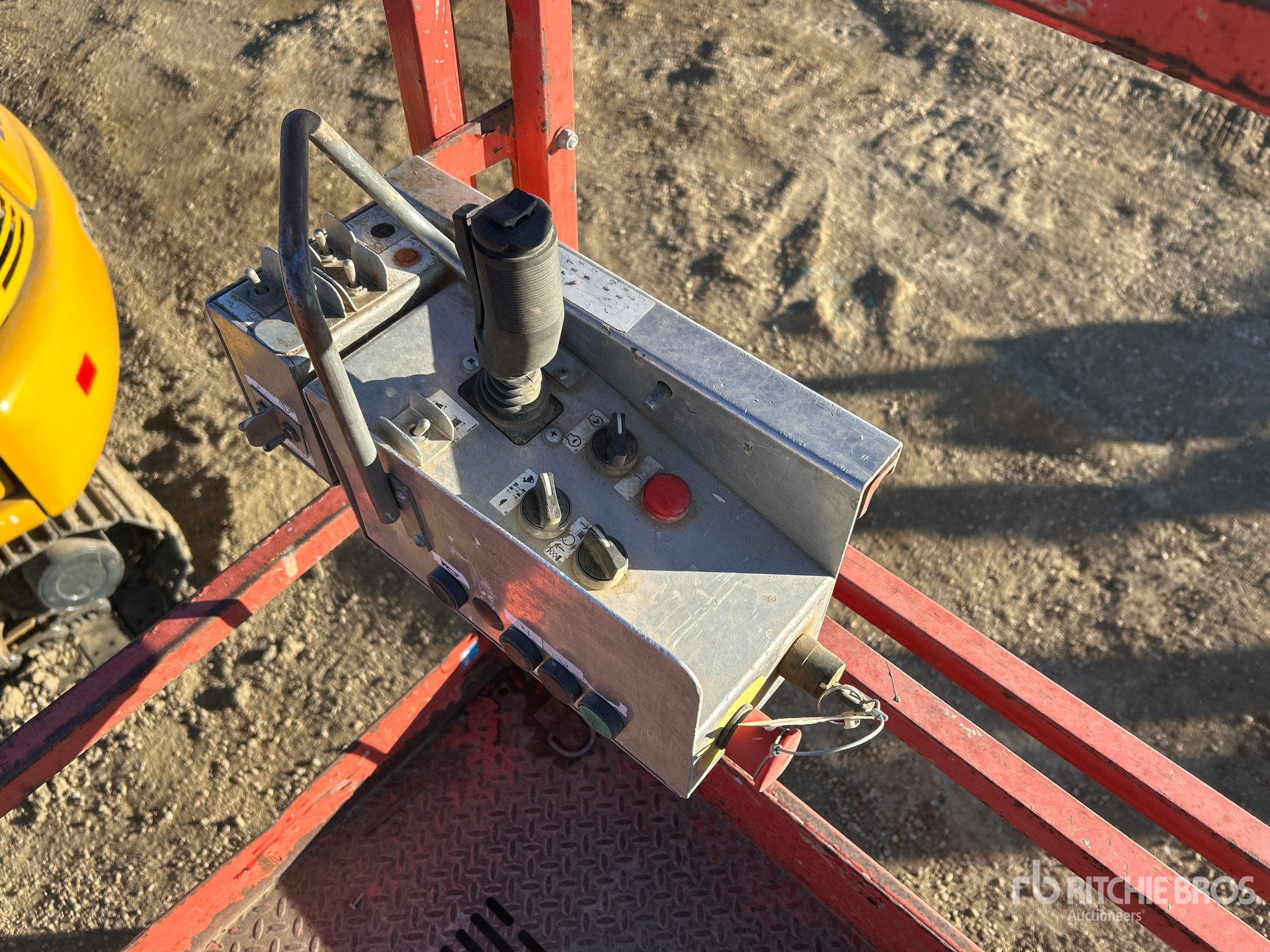 Control Station Upper with 