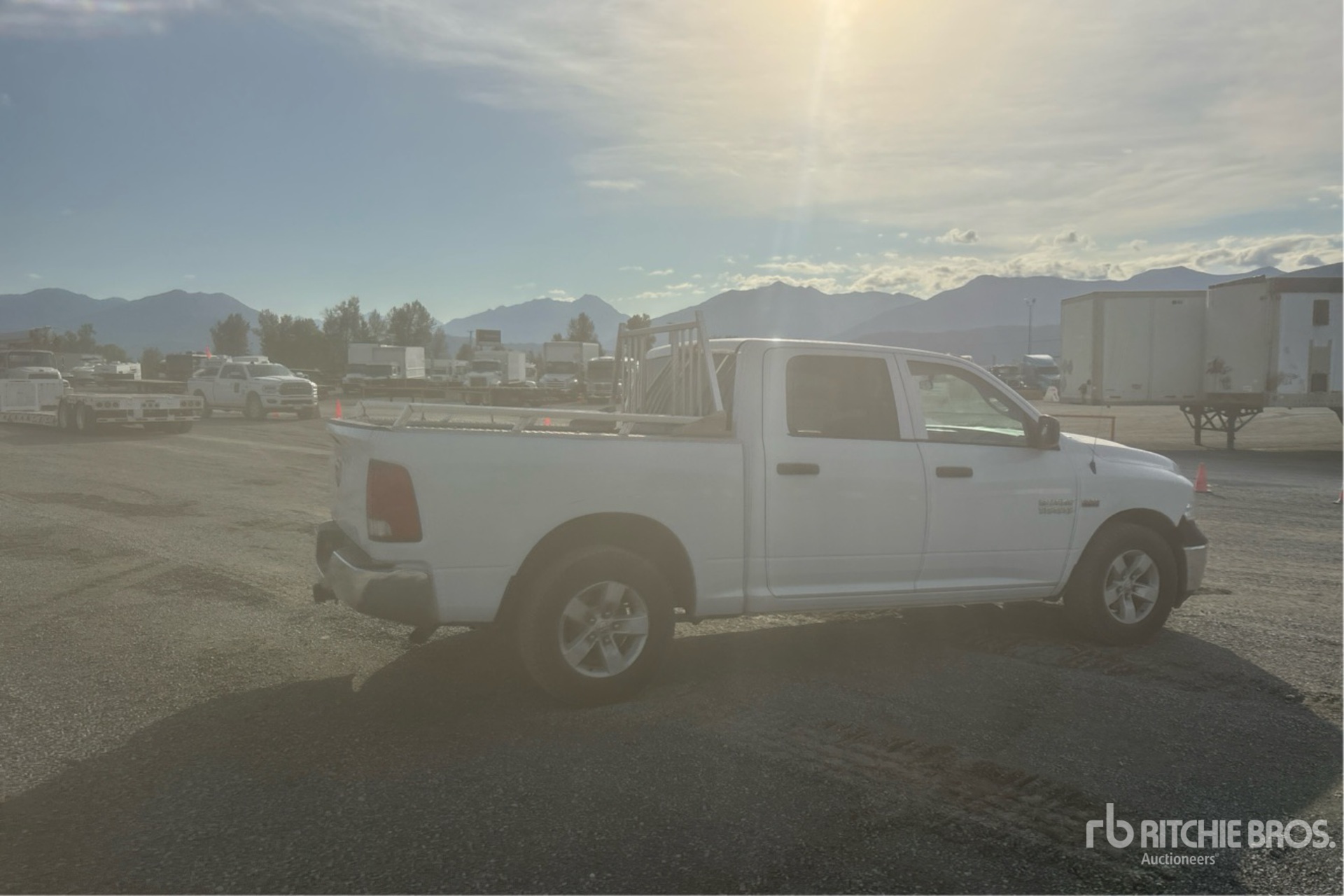 General Appearance with Picture, Right Rear Corner