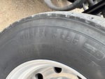 4 Underbody - Truck with 