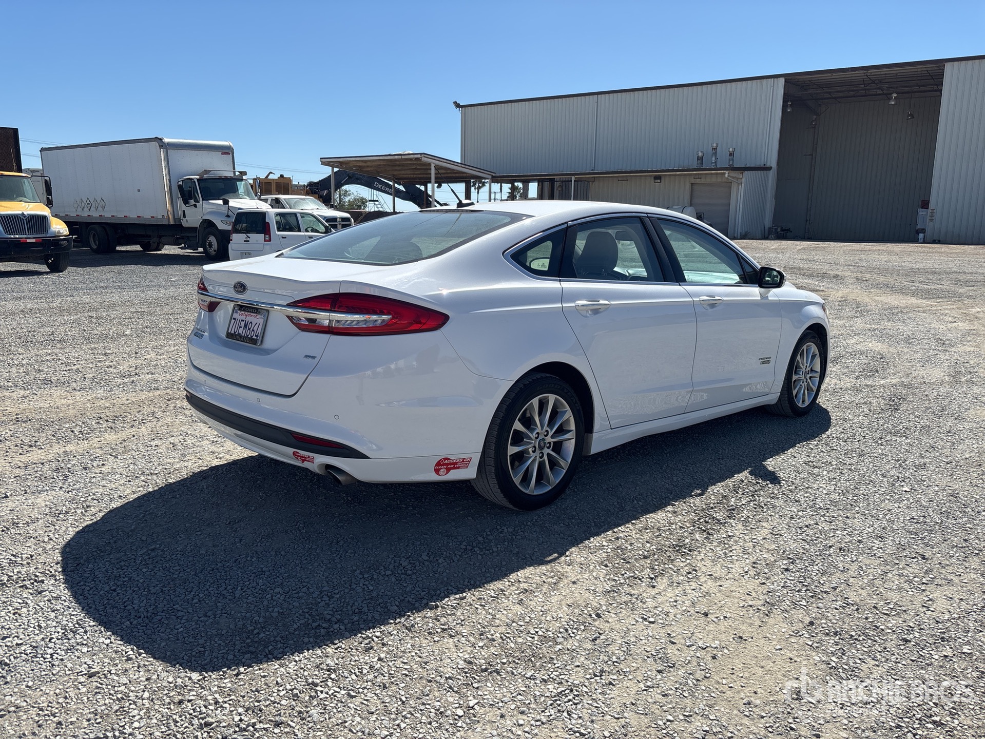 General Appearance with Picture, Right Rear Corner