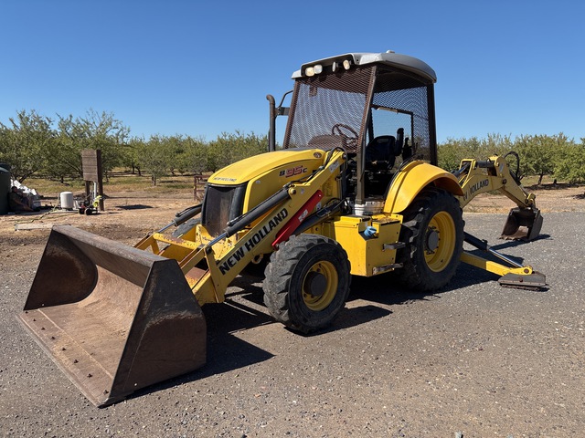2016 New Holland B95C 4x4 Backhoe Loader