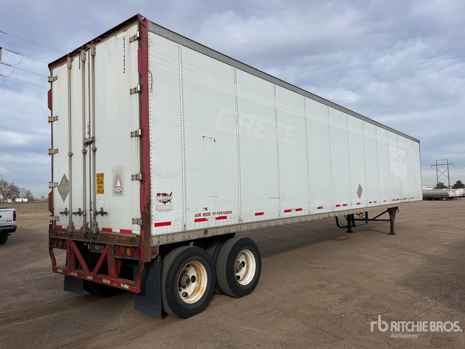 Aspect général with Image, coin arrière droit