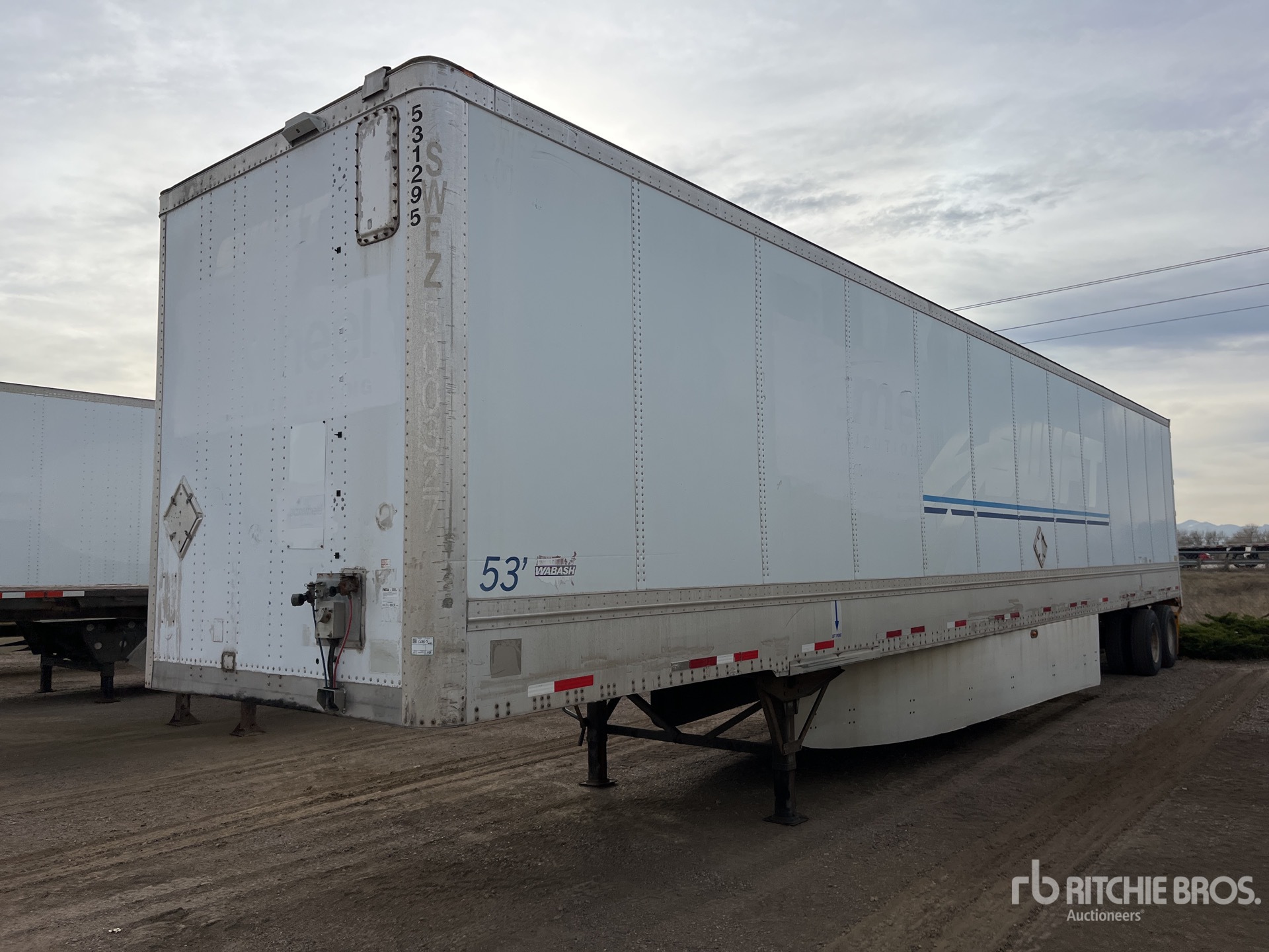 Aspect général with Image, coin avant gauche