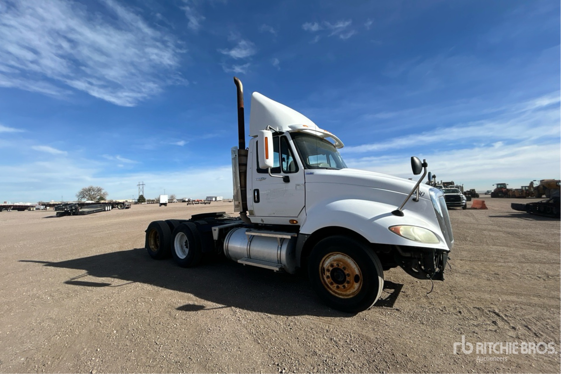 General Appearance with Imagen: esquina delantera derecha