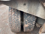 4 Underbody - Truck with