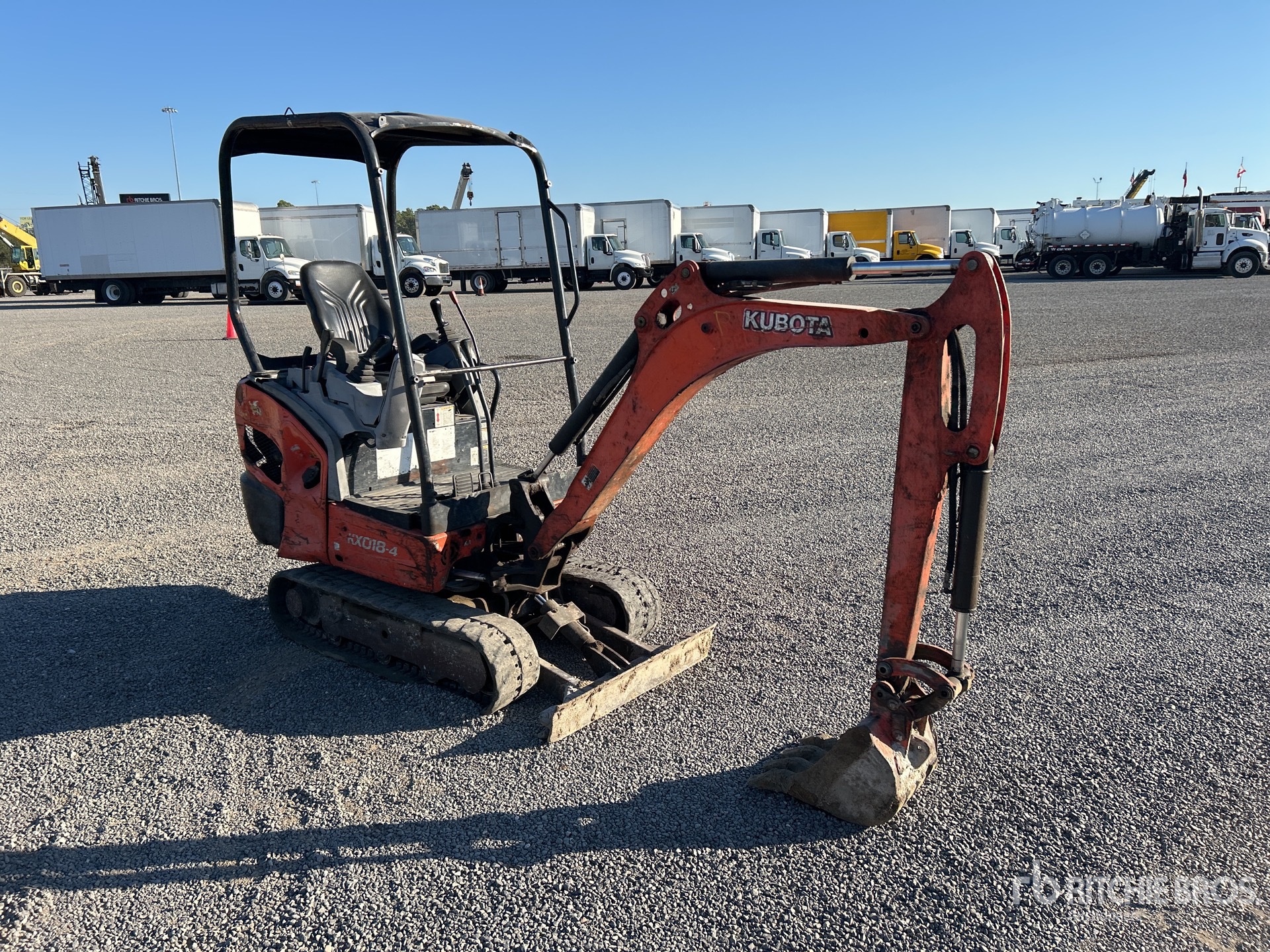 General Appearance with Picture, Right Front Corner