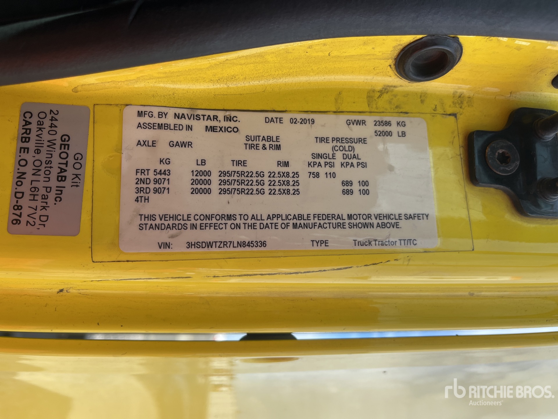 General Appearance with Numéro de série/Numéro d'identification du véhicule automobile