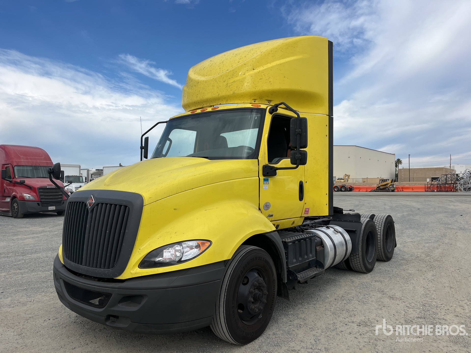 General Appearance with Image, coin avant gauche