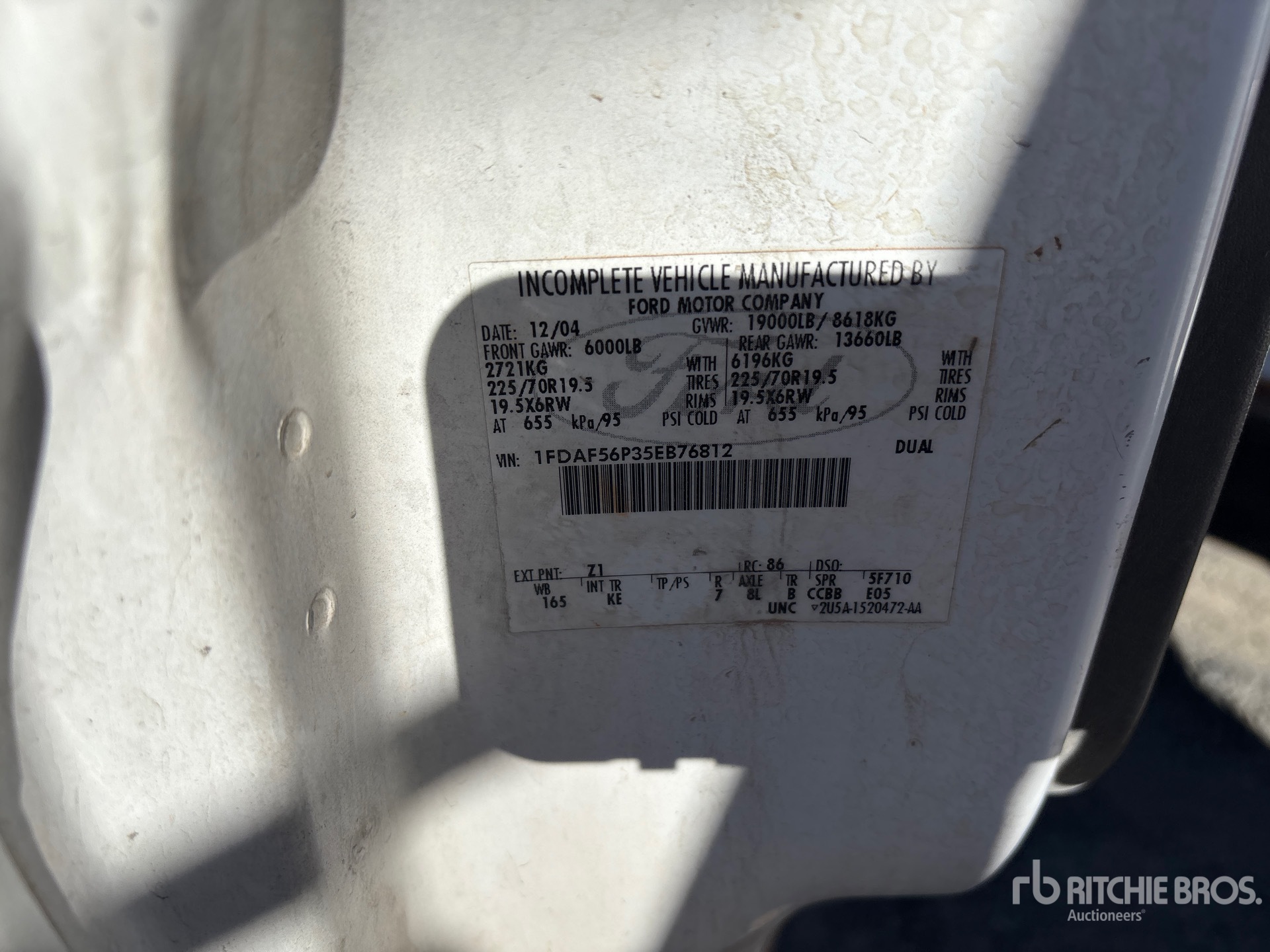 General Appearance with Serial Number / VIN