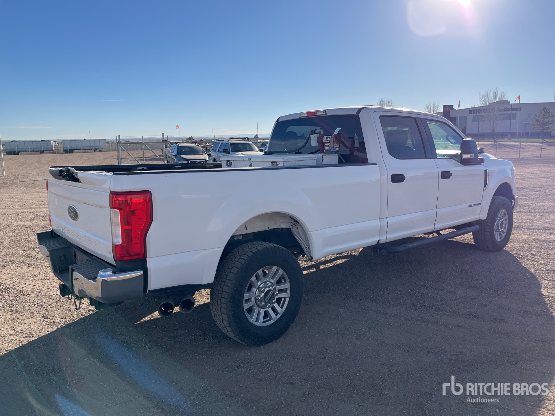 General Appearance with Bild, Ecke hinten rechts