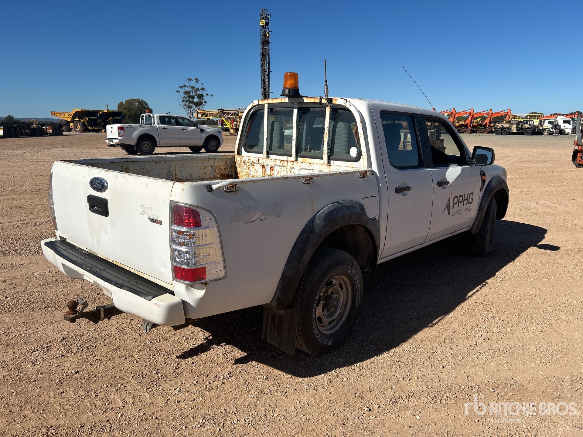 General Appearance with Picture, Left Rear Corner
