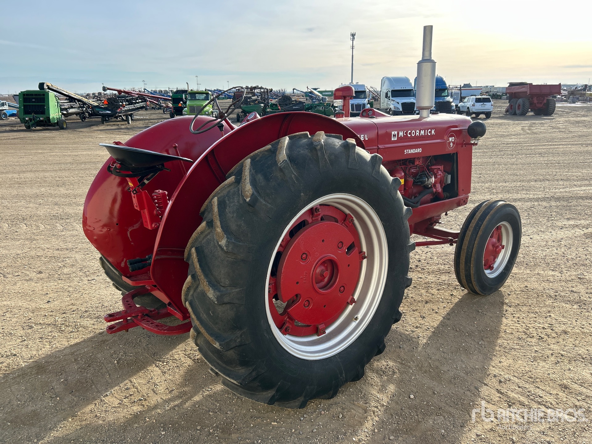 General Appearance with Picture, Right Rear Corner