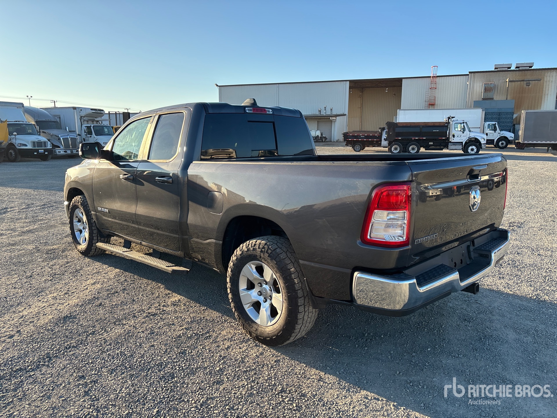 General Appearance with Picture, Left Rear Corner