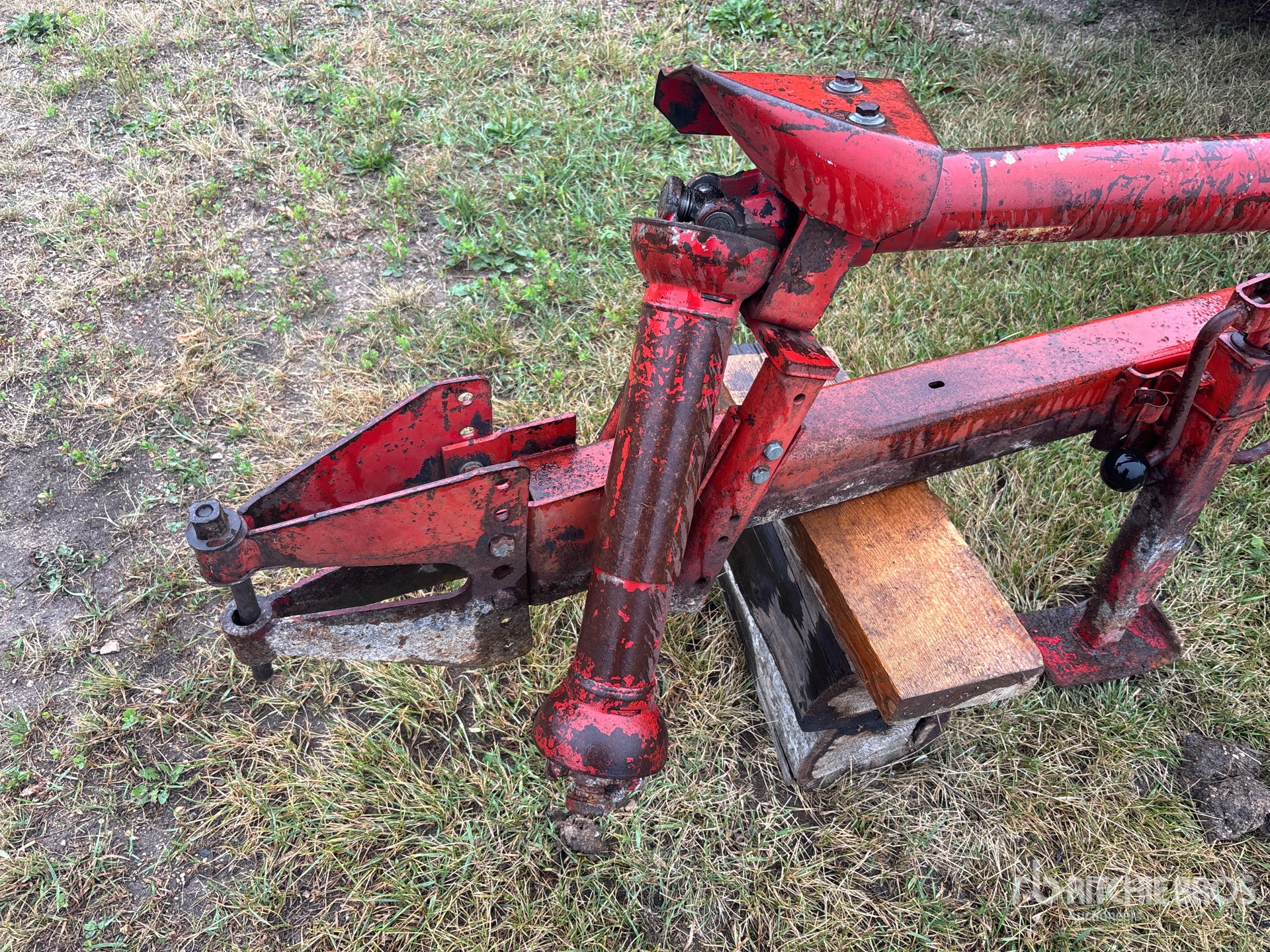 New Holland 269
