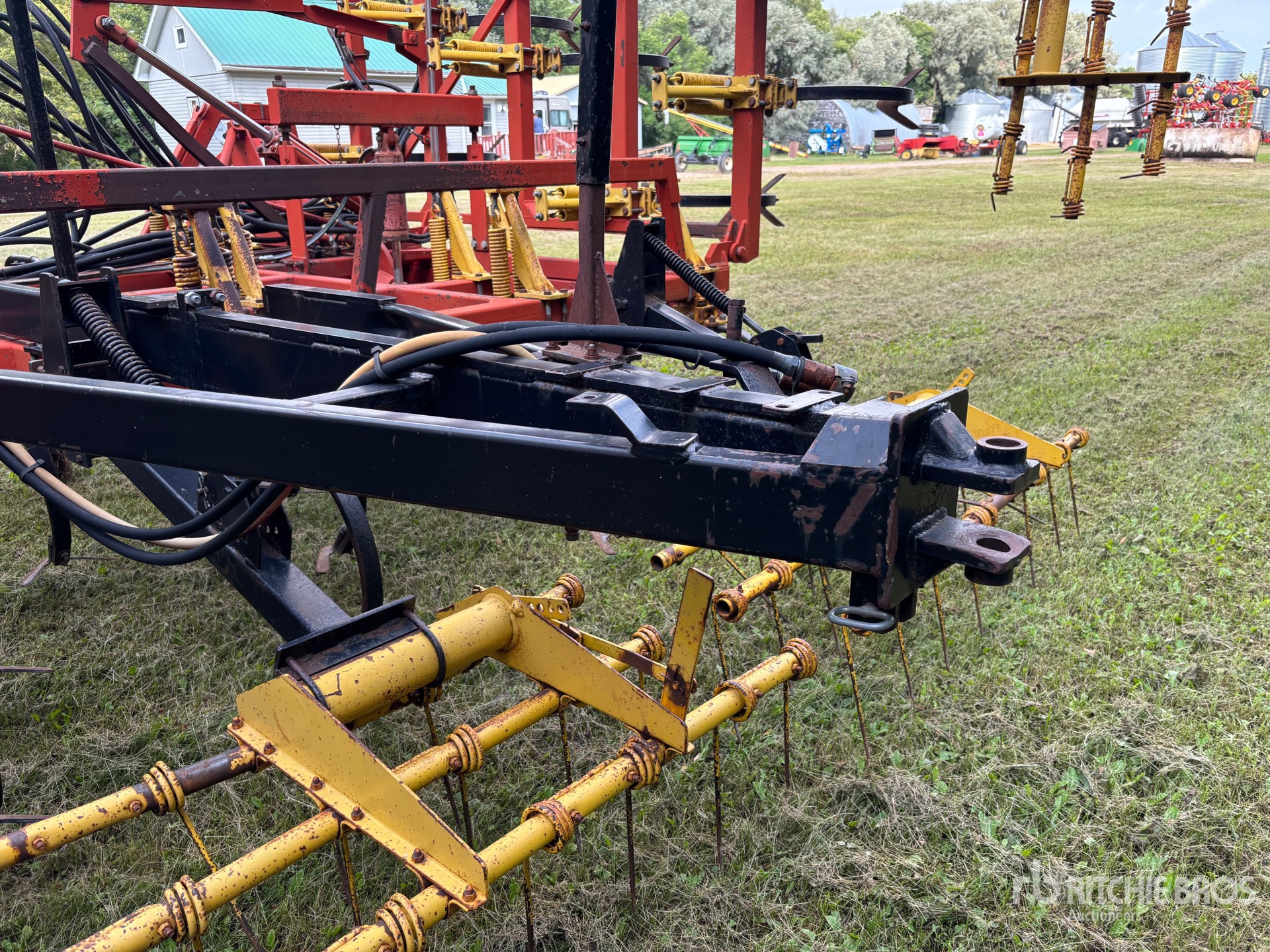 Bourgault 8800