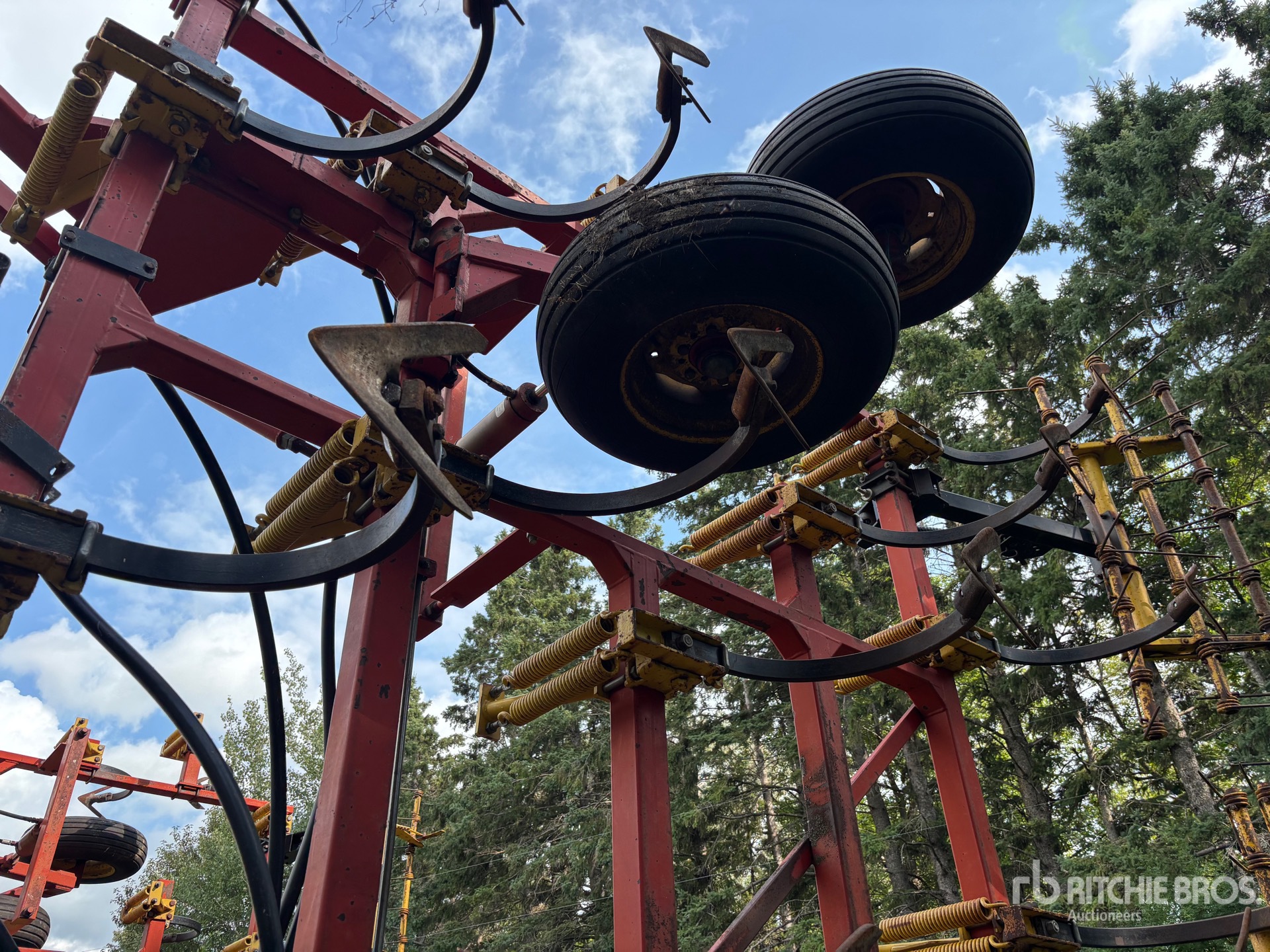 Bourgault 8800