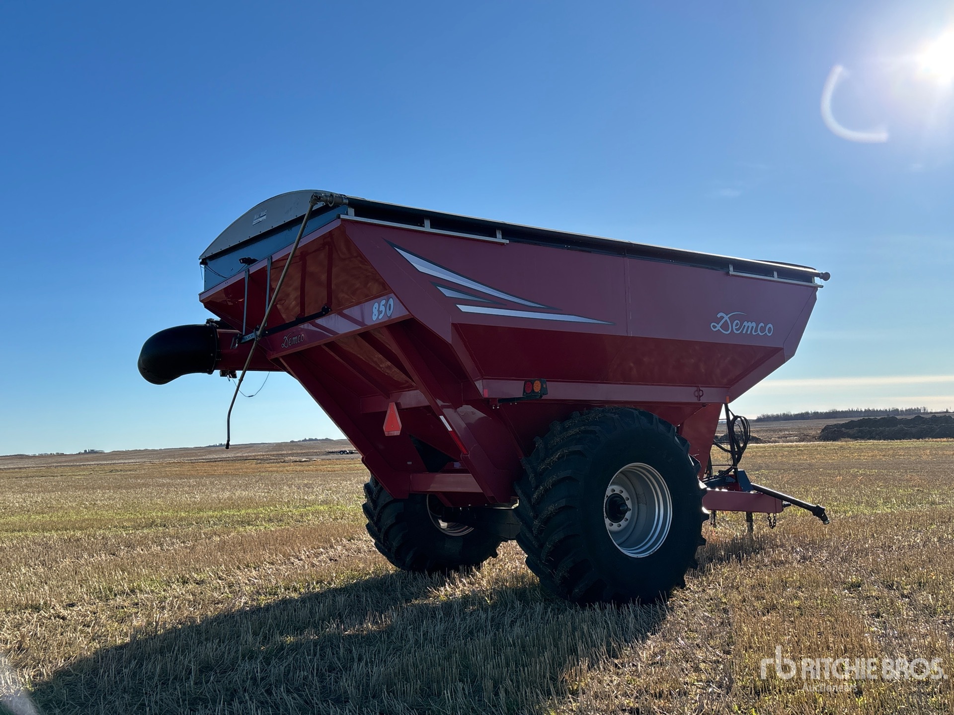 General Appearance with Imagen: esquina trasera derecha