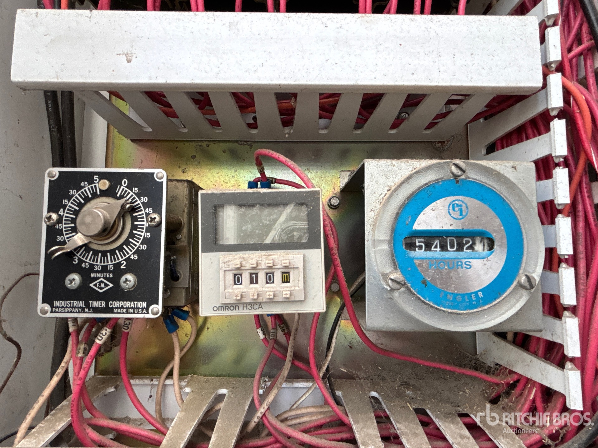 General Appearance with Hour Meter / Odometer