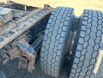 4 Underbody - Truck with 