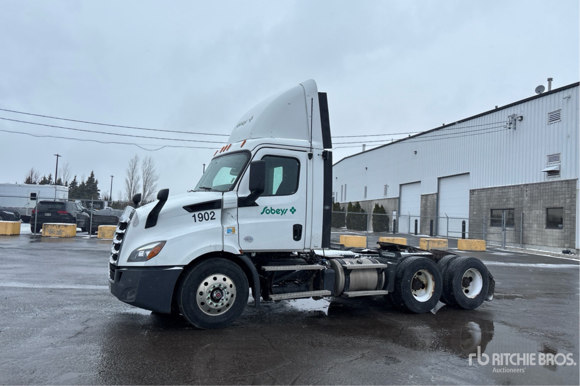 General Appearance with Imagen: esquina delantera izquierda