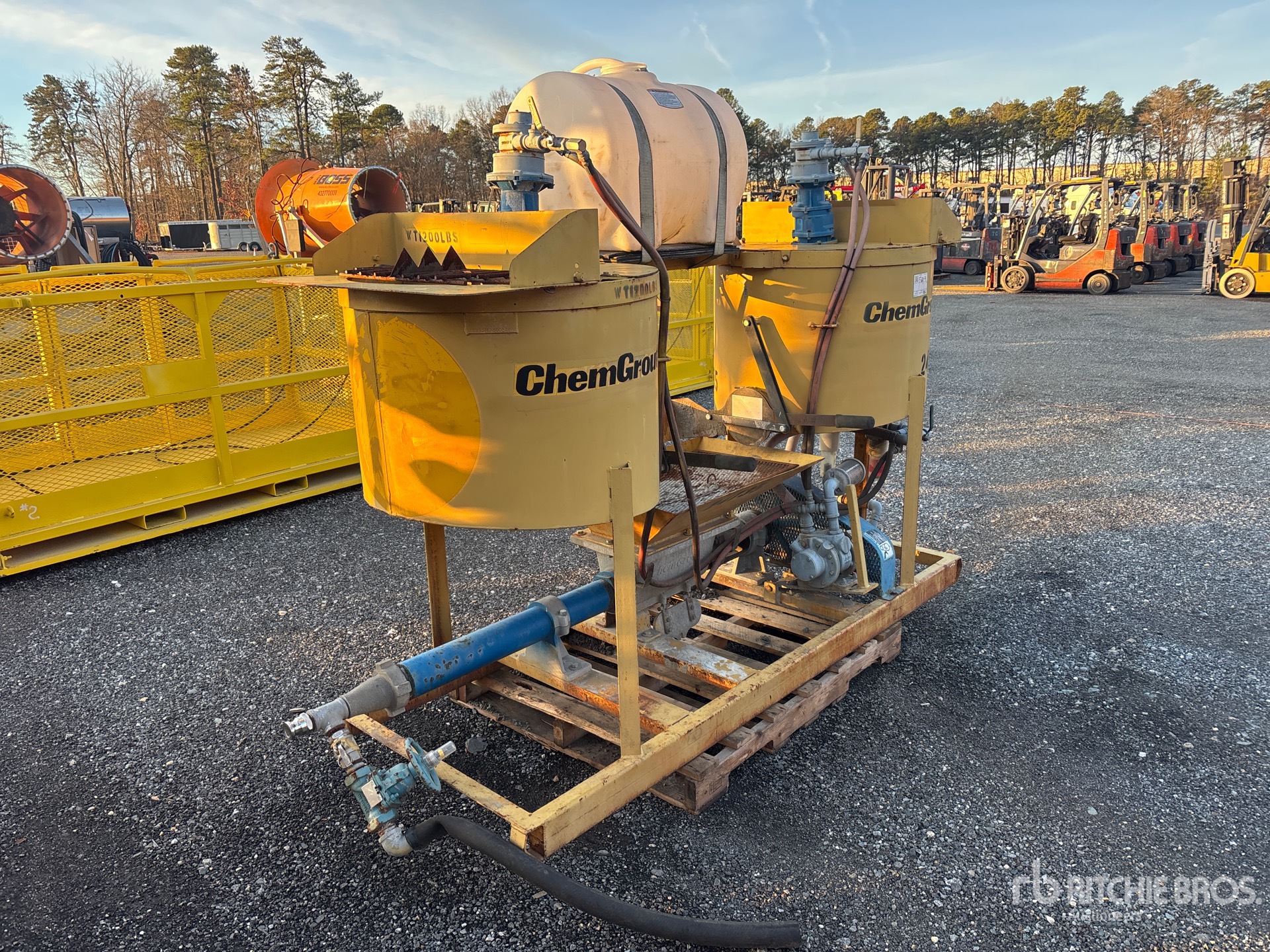 General Appearance with Bild, Ecke hinten rechts