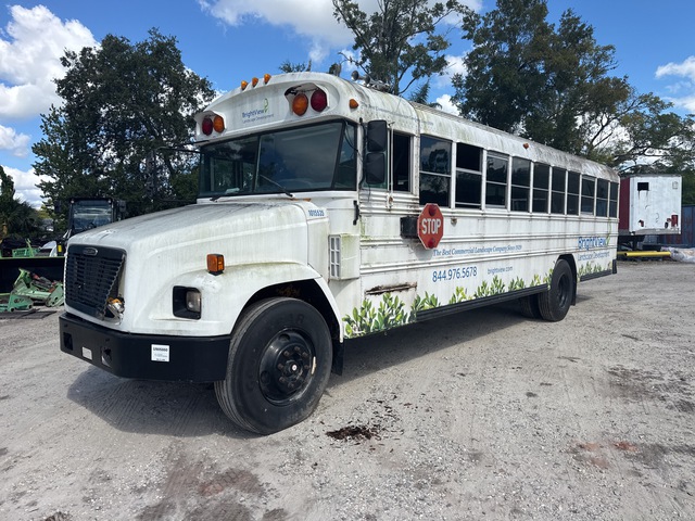 1999 Freightliner FS65 4x2 40-Seat Crew Carrier Bus 1999 Freightliner FS65 4x2 40-Seat Crew Carrier Bus